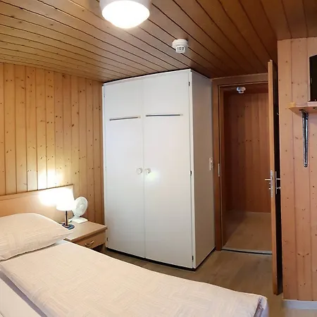 Hotel Roessli 2*